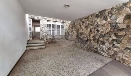 Casa com 4 quartos à venda em Centro - SP
