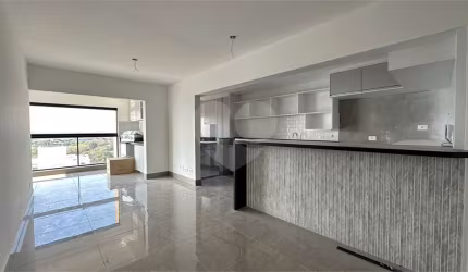 Apartamento com 3 quartos para locação em São Judas - SP