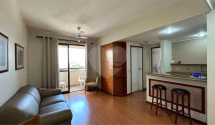 Flat com 1 quartos para locação em Centro - SP