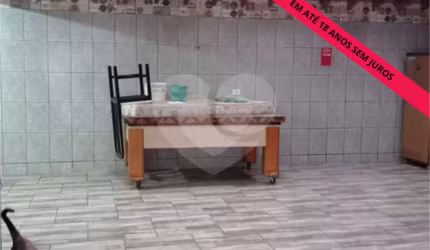 Casa com 3 quartos à venda em Santa Terezinha - SP