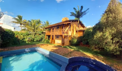 Casa com 3 quartos à venda em Dois Córregos - SP