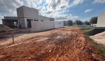 Loteamento à venda em Taquaral - SP
