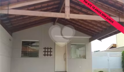 Condomínio com 3 quartos à venda em Loteamento São Francisco - SP