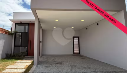 Condomínio com 3 quartos à venda em Piracicamirim - SP