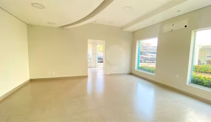 Salão Comercial para locação em Vila Rezende - SP