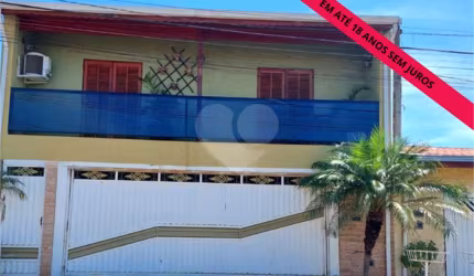 Sobrado com 4 quartos à venda em Jardim Oriente - SP