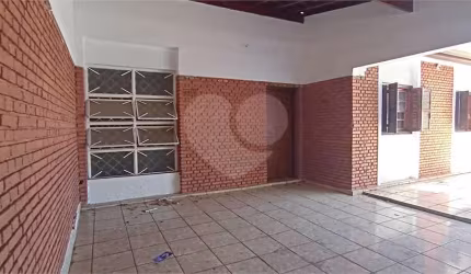 Casa com 3 quartos para locação em Jardim Europa - SP
