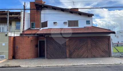 Casa com 4 quartos à venda em Nova América - SP