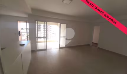 Apartamento com 3 quartos à venda ou para locação em Centro - SP