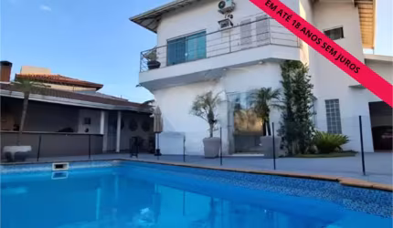Condomínio com 3 quartos à venda em Dois Córregos - SP
