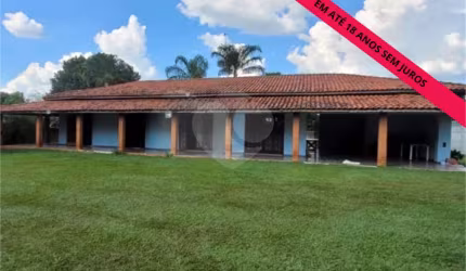 Chácara com 3 quartos à venda em Santa Rita - SP