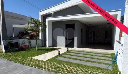 Condomínio com 3 quartos à venda em Água Branca - SP