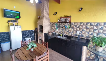 Casa com 2 quartos à venda em Vale Do Sol - SP