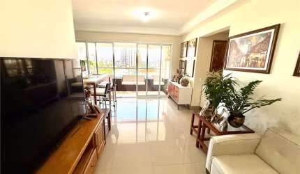 Apartamento com 3 quartos à venda em Vila Independência - SP