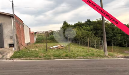 Terreno à venda em Jardim Dos Manacás - SP