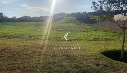 TERRENO À VENDA NO CONDOMMÍNIO RESIDENCIAL ENTREVERDES