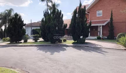 CASA À VENDA  PRÓXIMO AO COLÉGIO PORTO SEGURO, VALINHOS-SP
