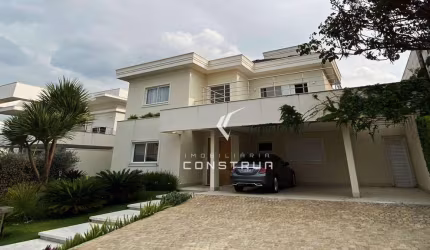 CASA À VENDA NO CONDOMINIO MONT BLANC RESIDENCE