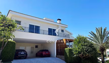 Casa à venda no  Condomínio Ville Sainte Helene, Campinas-SP