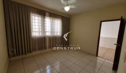 CASA A VENDA NO JD LEONOR - CAMPINAS/SP.