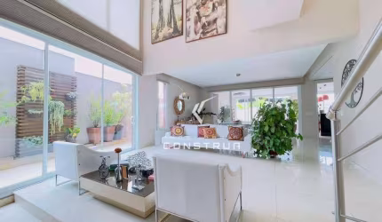 Casa com 3 dormitórios à venda, 360 m² por R$ 2.500.000,00 - Swiss Park - Campinas/SP