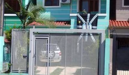 casa 3 dormitórios a 2 quadras da orla guaíba