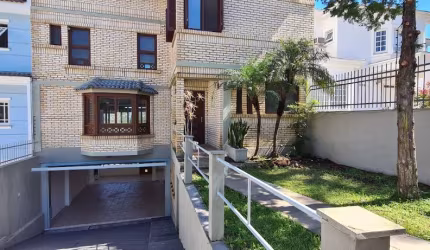 Casa 3 Dormitórios a venda em Ipanema Porto Alegre RS