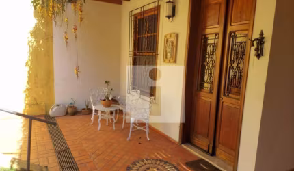 Casa com 3 dormitórios à venda, 426 m² por R$ 1.649.000,00 - Jardim Sorirama (Sousas) - Campinas/SP