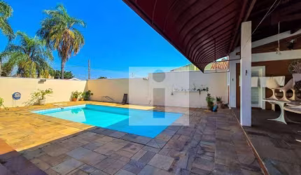Casa com 4 quartos à venda- Jardim Eulina - Campinas/SP