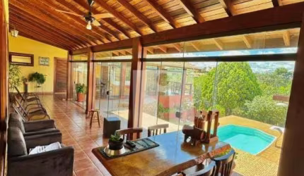 Casa a venda Botânico Sousas