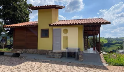Chácara com 2 dormitórios à venda, 23300 m² por R$ 1.300.000,00 - Zona Rural - Morungaba/SP