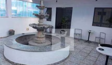 Prédio comercial  no Centro de Campinas, para venda ou locação.