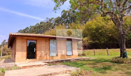 Casa com 2 quartos para alugar, 120 m² por R$ 5.500/mês - Joaquim Egídio - Campinas/SP