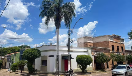 CASA A VENDA 2 QUARTOS CENTRO DE SOUSAS CAMPINAS