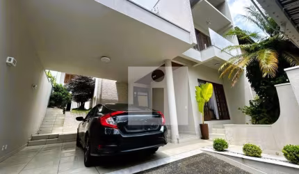 Casa a venda e locação no Nova Campinas em Campinas