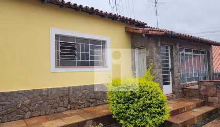 Casa térrea a venda em Sousas-Campinas