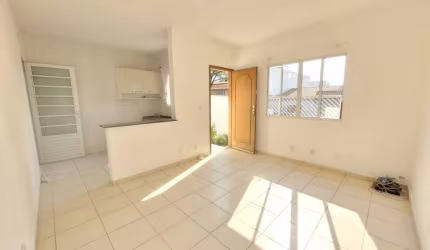 Casa para Venda em Suzano, Cidade Edson, 3 dormitórios, 1 suíte, 1 banheiro, 2 vagas