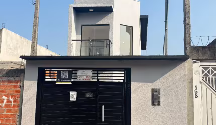 Sobrado com 2 dormitórios na Vila Vermount