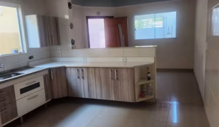 Casa para Venda em Indaiatuba, JARDIM REGENTE, 3 dormitórios, 1 suíte, 2 banheiros, 2 vagas