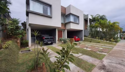 Oportunidade Casa 3/4 suítes | Alphaville Litoral Norte 1 | Nascente