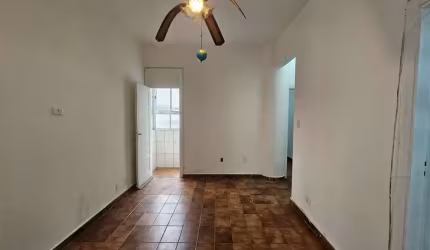Apartamento à venda em Santos-SP, Boqueirão: 2 quartos, 1 sala, 77m² de área. Venha conferir!