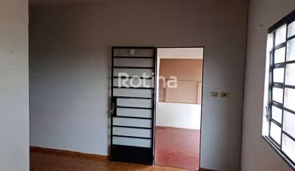 Casa à venda, 3 quartos, Jardim Brasília - Uberlândia/MG - Rotina Imobiliária