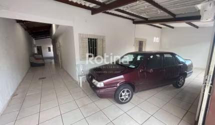Casa à venda, 3 quartos, São Jorge - Uberlândia/MG - Rotina Imobiliária