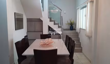 Casa à venda, 5 quartos, Santa Mônica - Uberlândia/MG - Rotina Imobiliária
