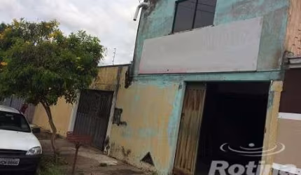 Casa à venda, 3 quartos, Presidente Roosevelt - Uberlândia/MG - Rotina Imobiliária