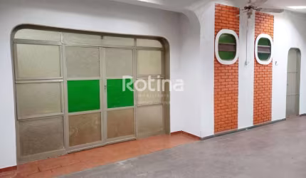 Casa à venda, 4 quartos, Santa Mônica - Uberlândia/MG - Rotina Imobiliária