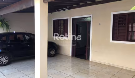 Casa à venda, 3 quartos, Taiaman - Uberlândia/MG - Rotina Imobiliária