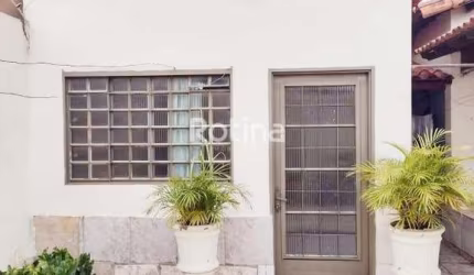 Casa à venda, 3 quartos, Jardim Patrícia - Uberlândia/MG - Rotina Imobiliária