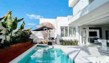Casa Condomínio Fechado à venda, 5 quartos, Cond. Gávea Paradiso - Uberlândia/MG - Rotina Imobiliária