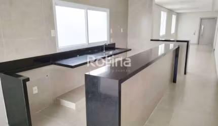 Casa à venda, 4 quartos, Cidade Jardim - Uberlândia/MG - Rotina Imobiliária